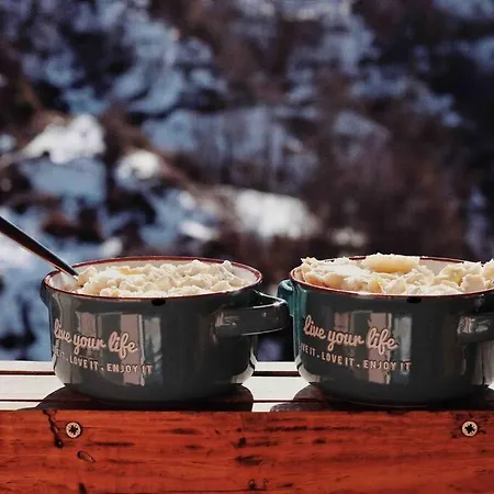 Mansard Underneath The Stars *