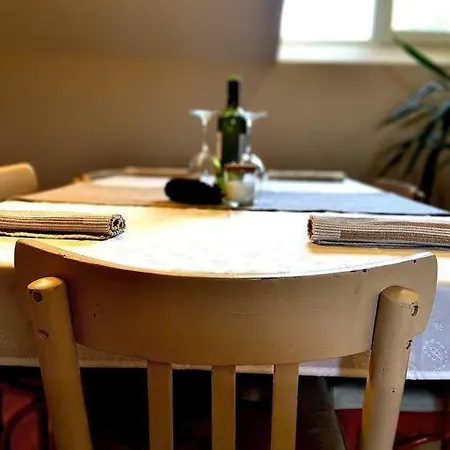 Mansard Underneath The Stars Apartamento Pripek