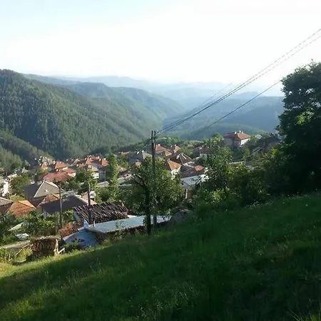 Mansard Underneath The Stars Apartamento Pripek