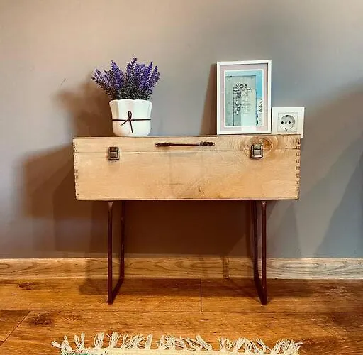 Mansard Underneath The Stars